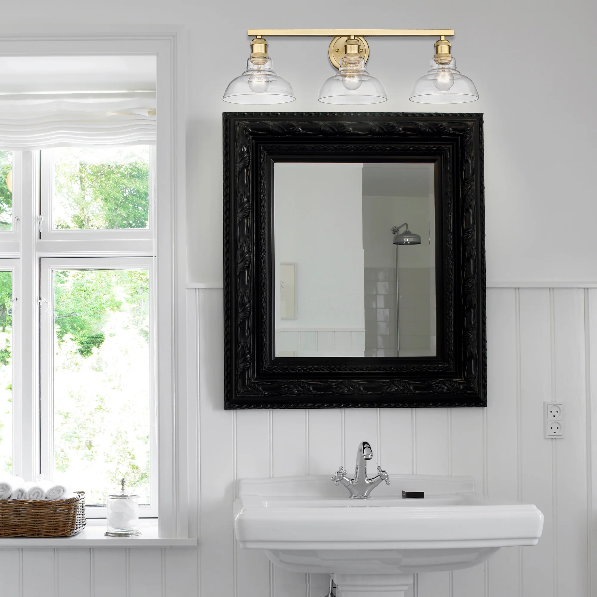 Carver 3-light Vanity in Brushed Champagne Brass - Image 2