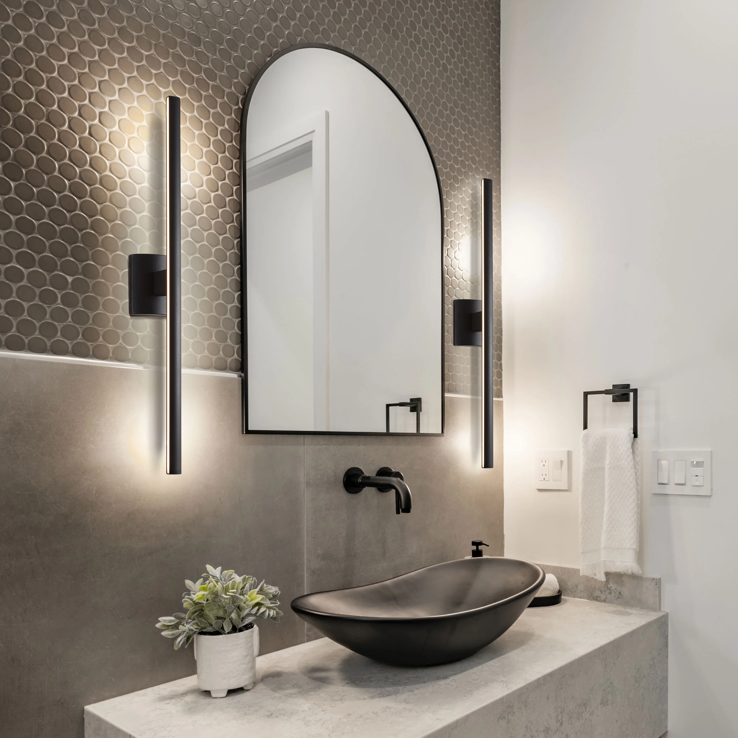 Vireo 36" Bidirectional Integrated LED Wall Light - Sand Black - Image 6