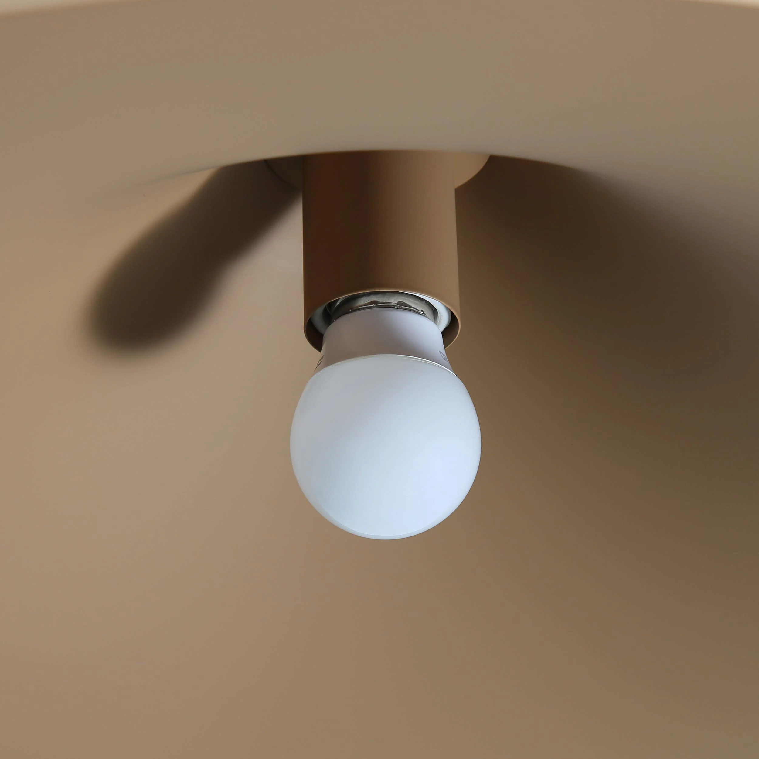 Vistara 1-light 20in Pendant in Latte - Image 6